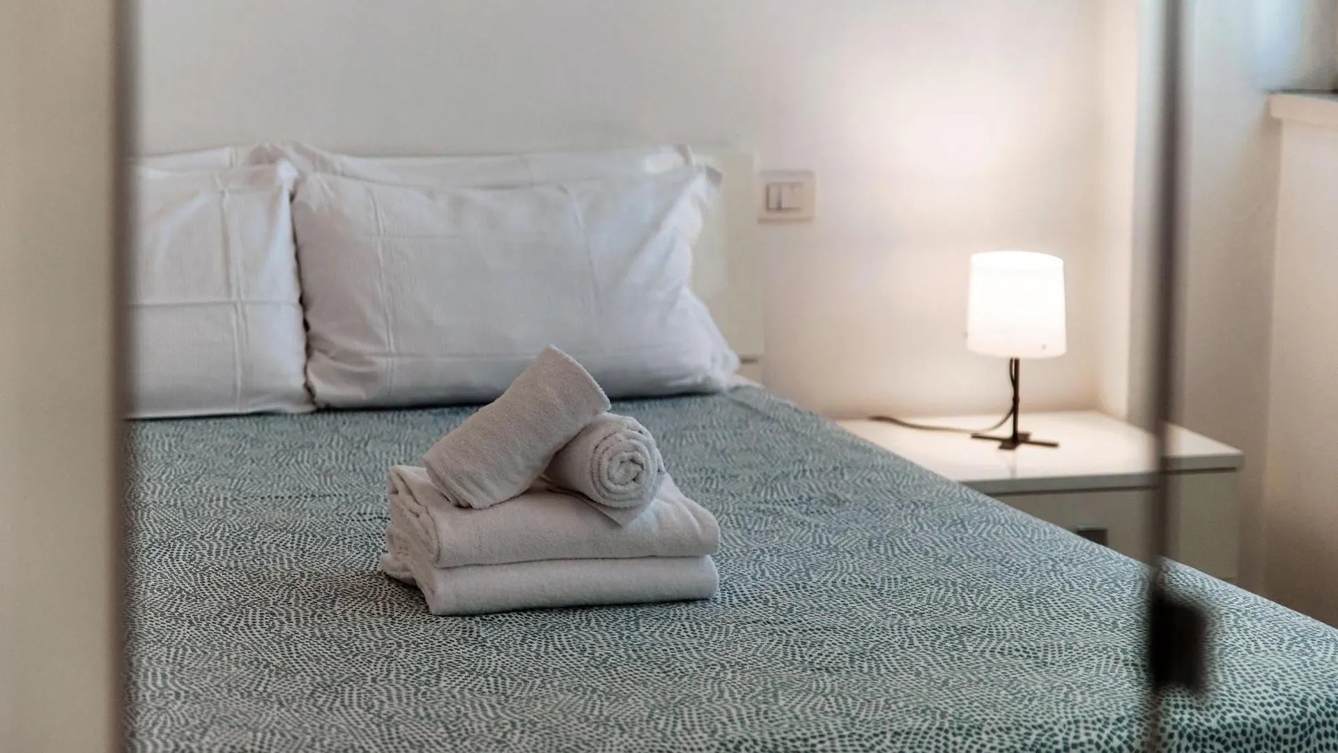 Your Nest In Como - Aqua Apartments